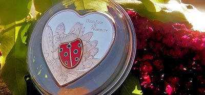 Palau - 2009 - 5 Dollars - Lady Bug in Cloisonné Heart Shaped (PROOF)