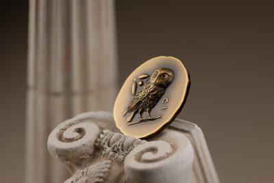Cook Islands - 2023 - 250 Dollars - Athena's Owl Numismatic Icons 1oz gold