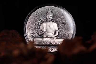 Gabon - 2025 - 2000 Francs - Creator of Buddhism: The Buddha (antique)