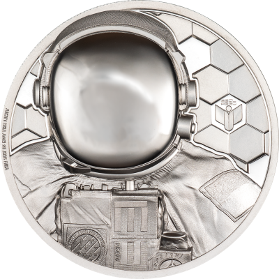 Cook Islands - 2024 - 250 Dollars - Astronaut Real Heroes 1oz platinum