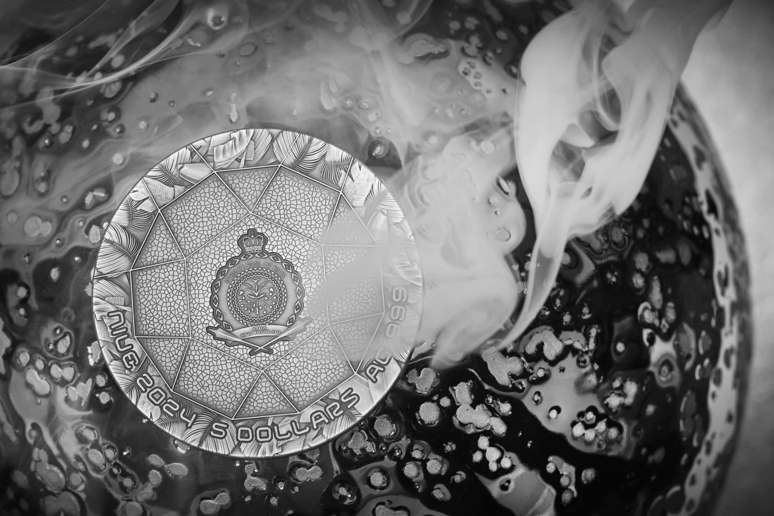 Niue - 2024 - 5 Dollars - Solarpunk (punk universe series)