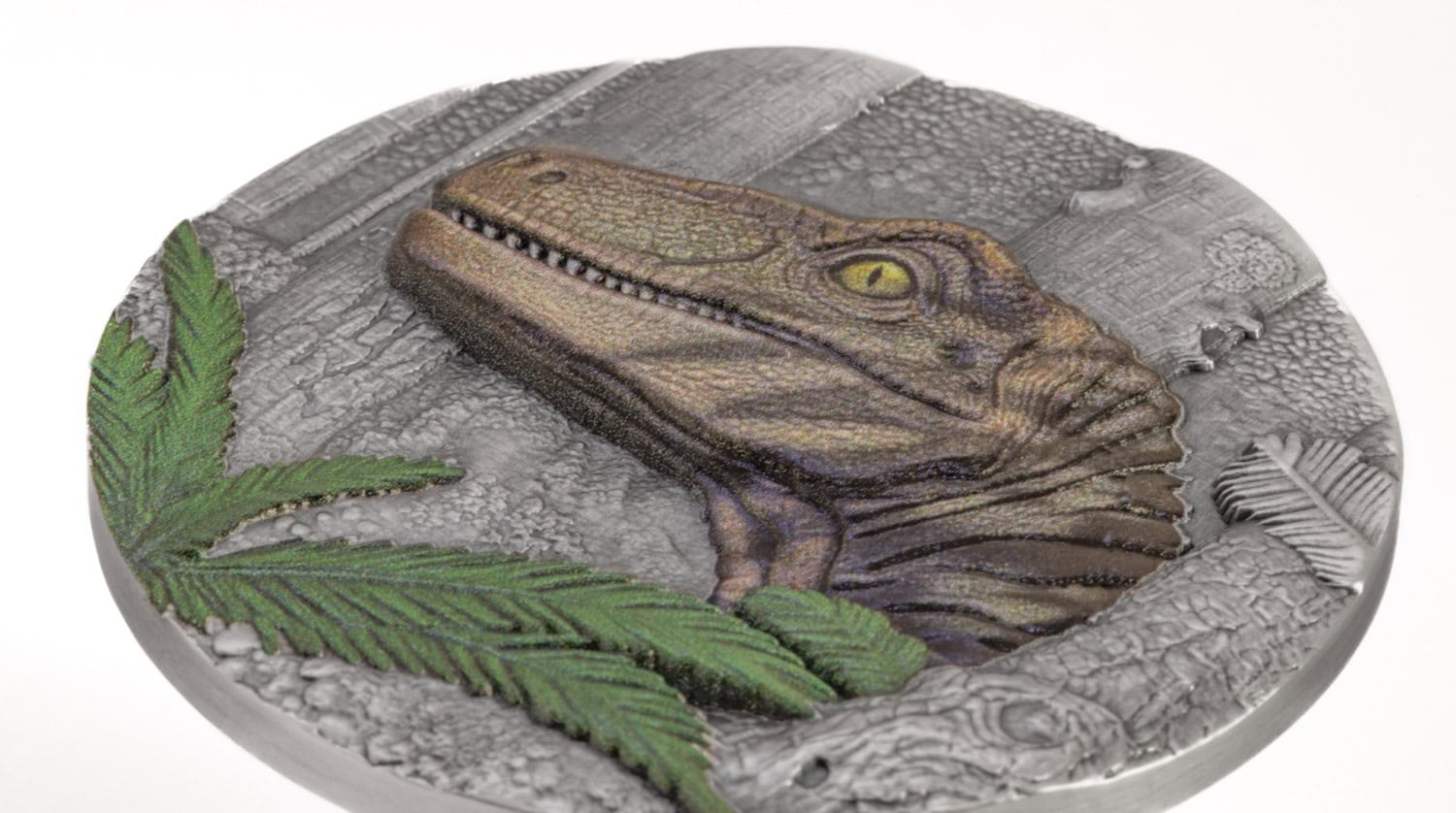 Liberia - 2025 - 20 Dollars - Velociraptor (Jurassic Life series) 2oz silver UHR Antiqued