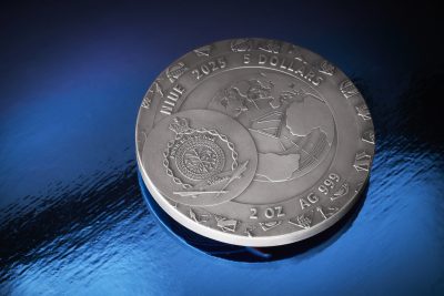 Niue - 2025 - 5 Dollars - Superman Krypto DC Comics 2oz silver