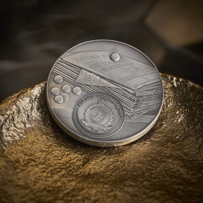 Niue - 2025 - 5 Dollars - Robert Lewandowski RECORD HOLDER (Robert Lewandowski series) 2oz silver